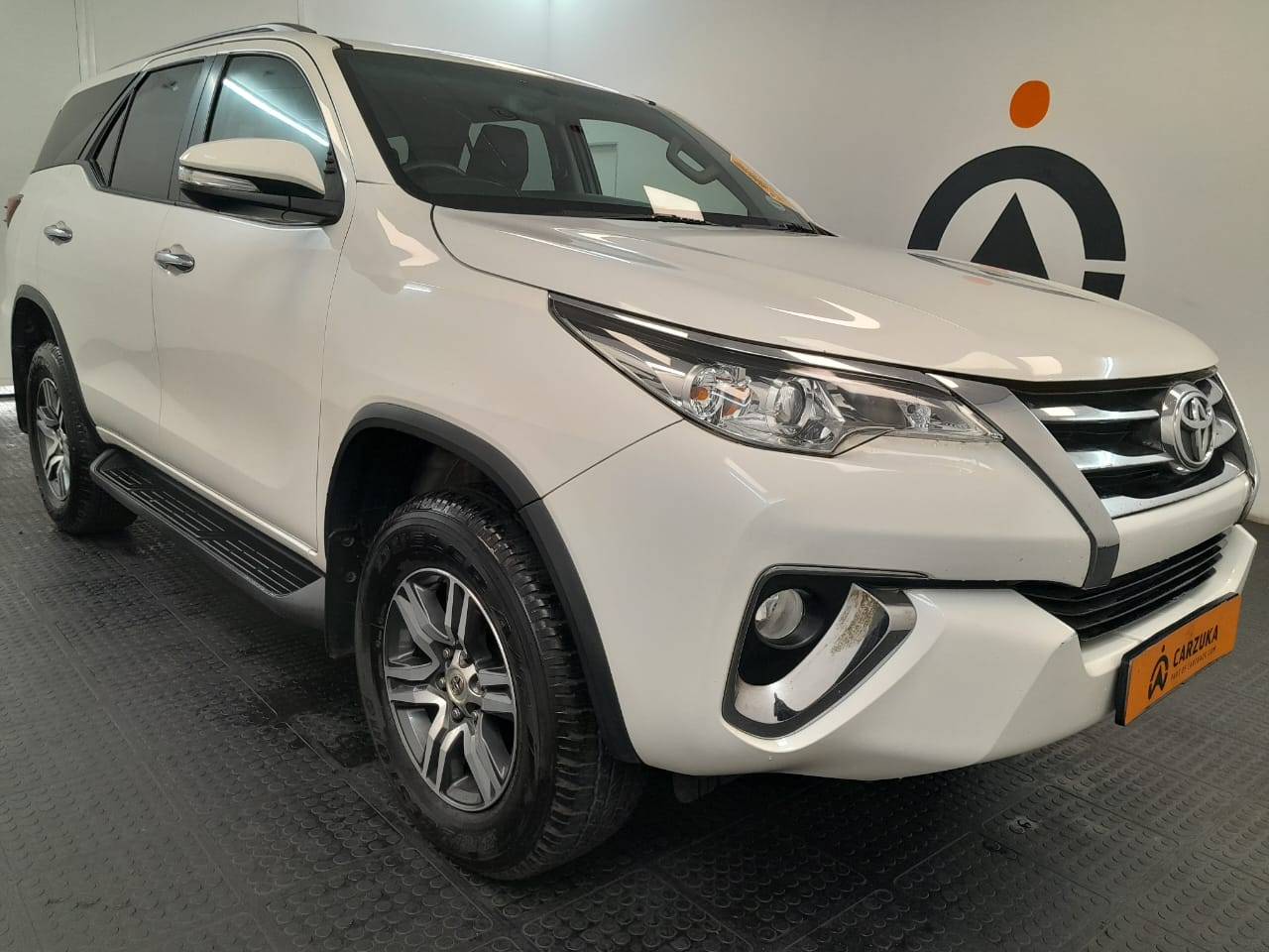2017 Toyota Fortuner 2.4GD-6 auto for sale - CZ204195